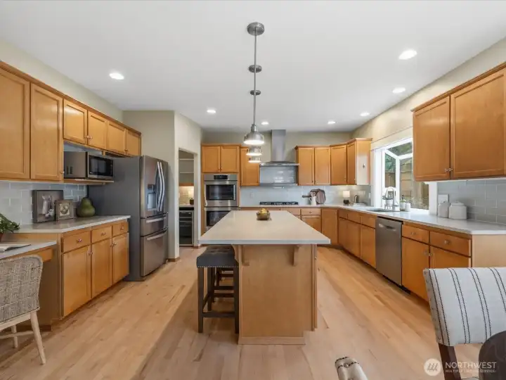 The kitchen is a chef's delight.