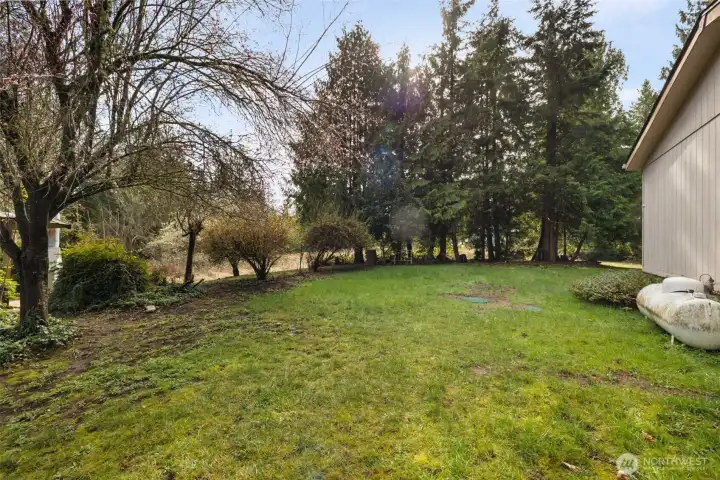 Endless possibilities to utilize these 2.5 acres