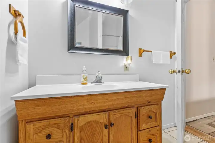 2nd Floor 3 quarter bath