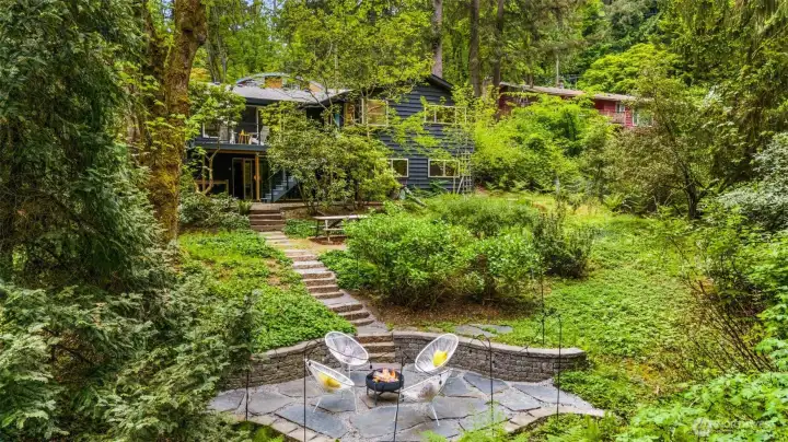 Imagine all your Summer firepit gatherings!
