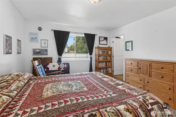 Primary bedroom with en suite bathroom