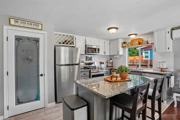 Granite breakfast bar island