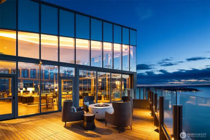 Best roof top in Seattle.