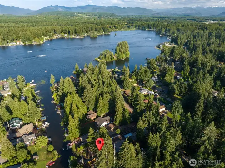 Paddle, float or boat from your own backyard to the entrance of Lake Sawyer and enjoy all the lake activities imaginable!