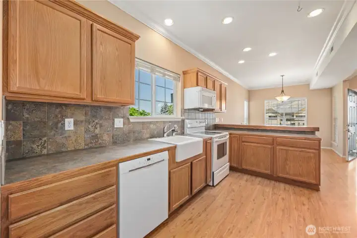 Kitchen Light and bright Kitchen Light and bright