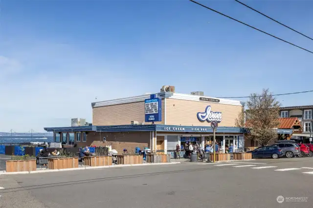 Iconic Ivar's fish bar at your finger tips.