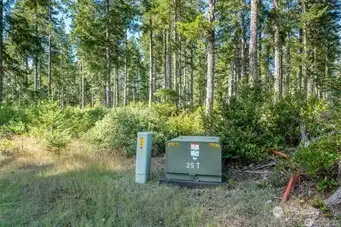 Power, cable & drilled well