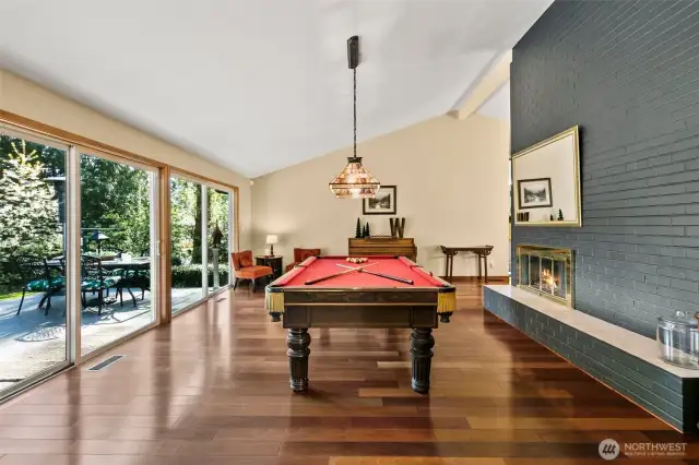 Anyone for a game of 8-ball?