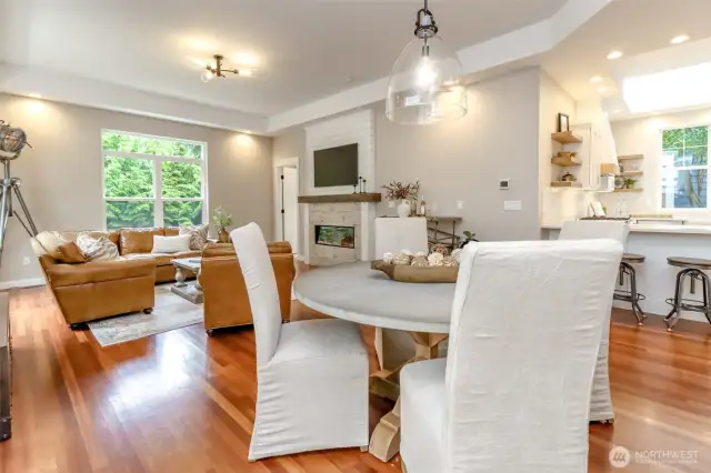 Spacious Dining Room/Great Room
