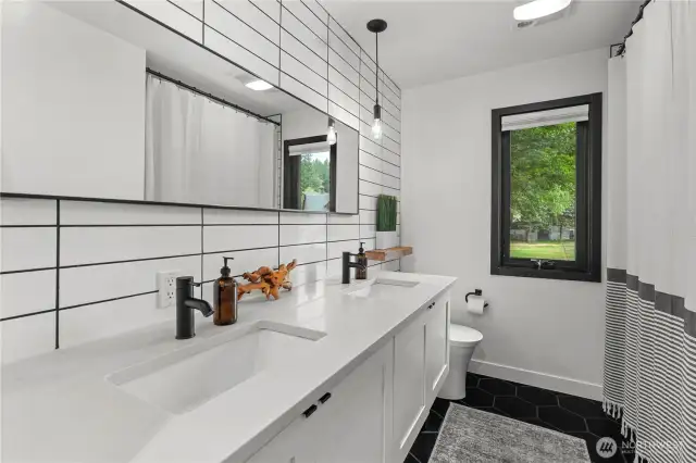 Guest bath on main.