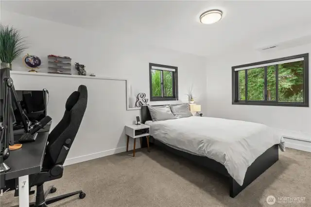 Forth guest room downstairs.