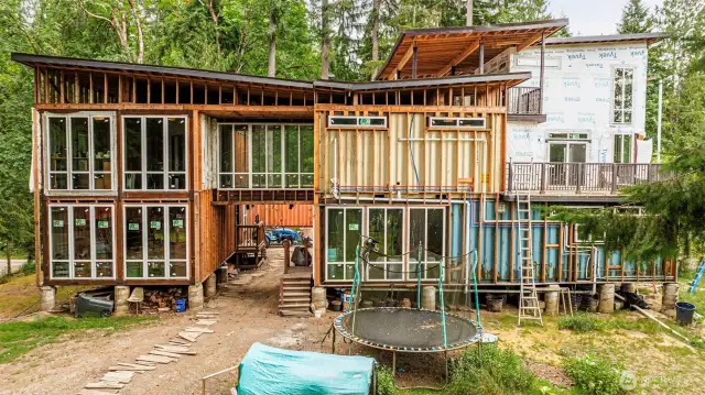 4.66 acre 4000+ sq ft Luxury Home near Paradise Lake