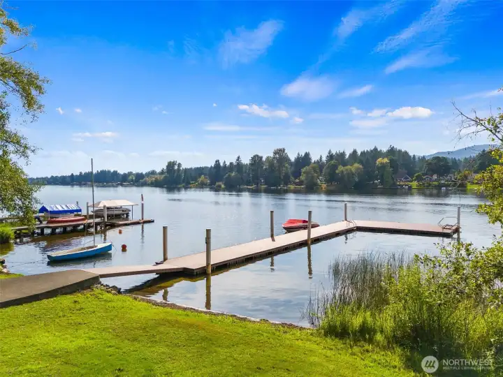 Wonderful private, community lake park just a short walk down the street.