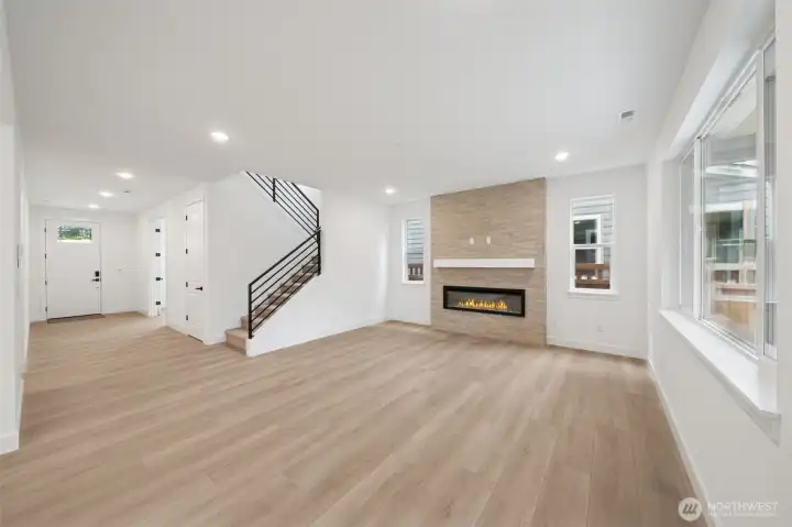 Photos are of a similar Hemingway home