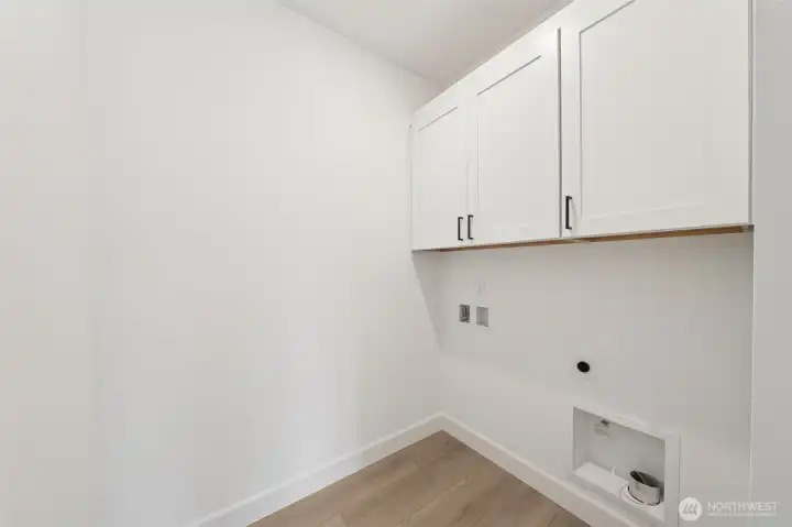 Photos are of a similar Hemingway home