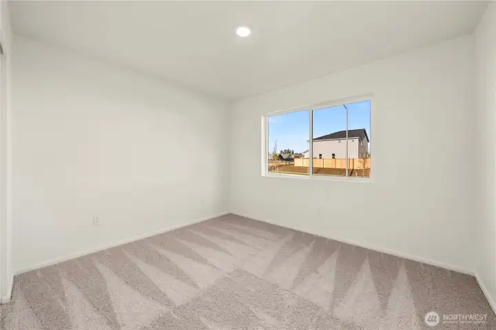 Bed #1-DISCLAIMER:PHOTOS ARE INFORMATIONAL PURPOSES ONLY. Photos are from another Sutherland in community, options, upgrades, colors, and/or other features may vary