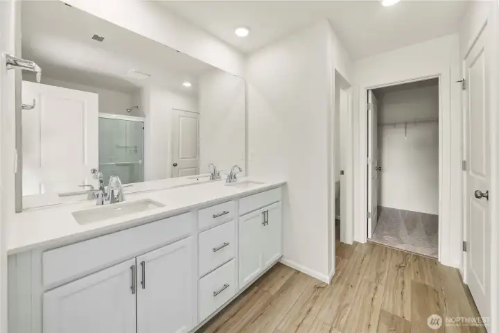 Primary 3/4 Bath-DISCLAIMER:PHOTOS ARE INFORMATIONAL PURPOSES ONLY. Photos are from another Sutherland in community, options, upgrades, colors, and/or other features may vary