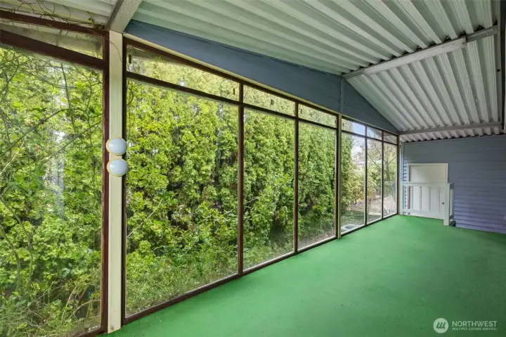 Enclosed Back Patio