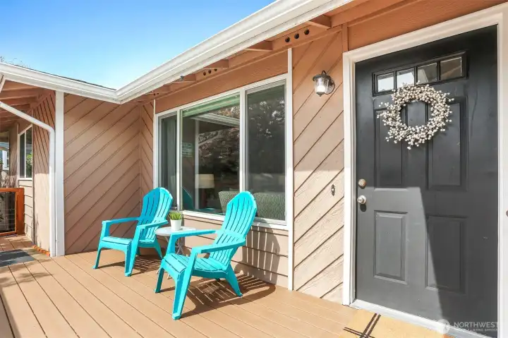 Sunny South facing front porch.