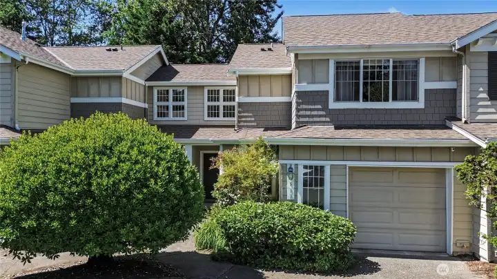HOA covers front landscaping so it always looks inviting!
