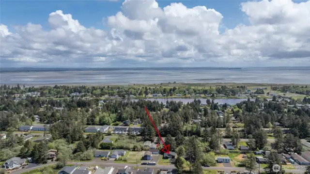 Just minutes to the beaches of Ocean Shores