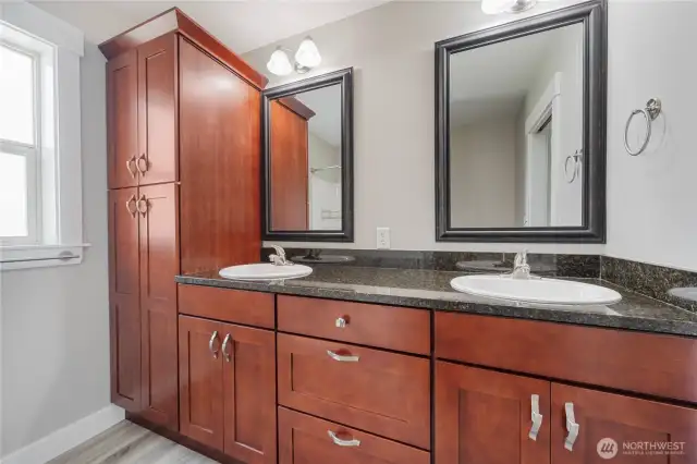 Dual vanity & linen tower
