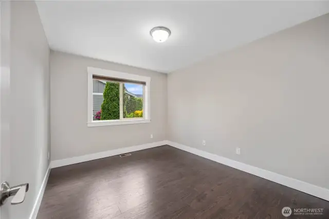 Guest room #2 / office