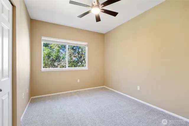 Additional bedroom.