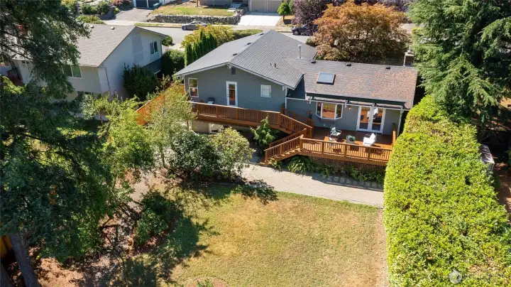 Nice decks on the back of the house