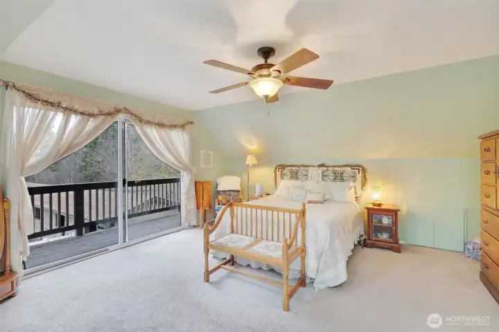 Primary Bedroom Oasis with Private Balcony & Walk-in Closet!
