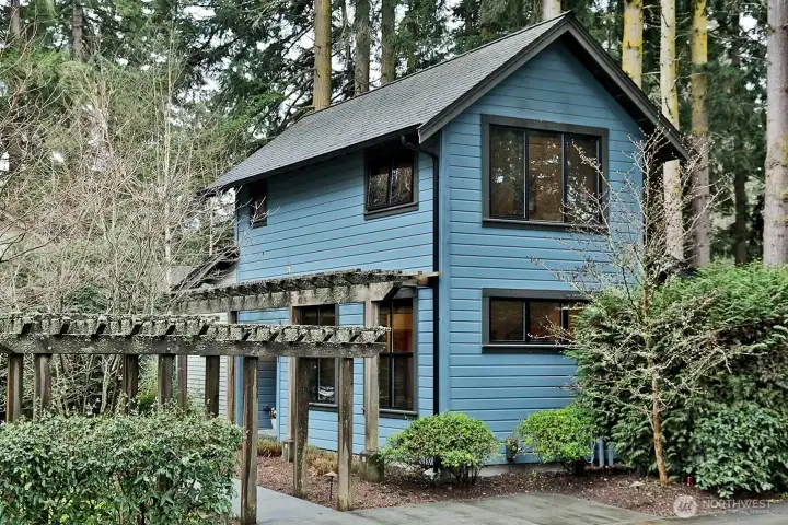 Noble Woods located in the heart of Langley, close to everything you need.