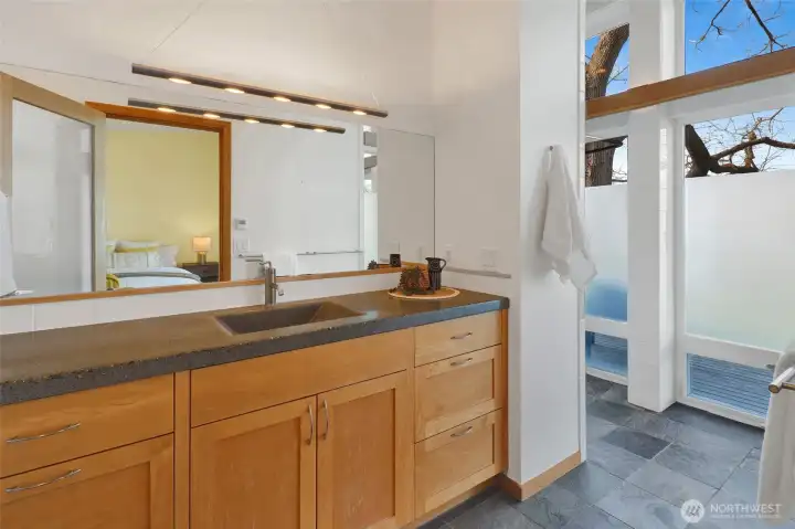 The primary bath