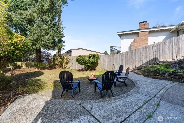 1710 North Bridgeview Drive, Tacoma, WA 98406