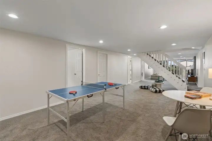 1710 North Bridgeview Drive, Tacoma, WA 98406