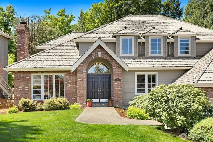Mature Landscaping that has been meticulously cared for!
