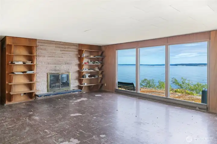A vision to see beyond. This can be transformed to meet your specific desires. Sweeping views are ready for this cabin to be reimagine. A vision to see beyond. This can be transformed to meet your specific desires. Sweeping views are ready for this cabin to be reimagine.