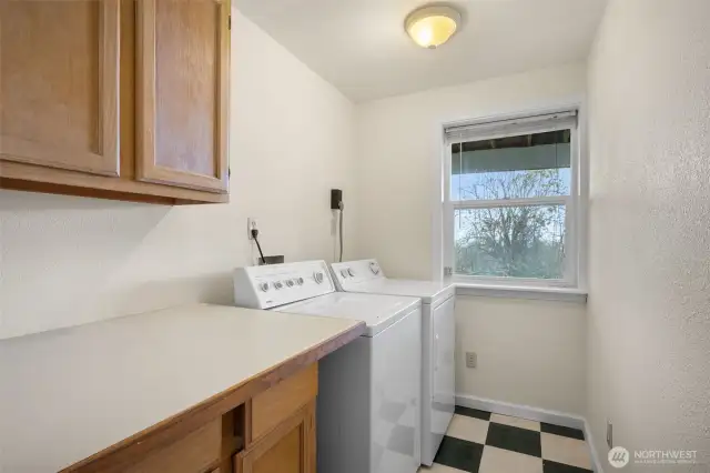 Lower laundry room