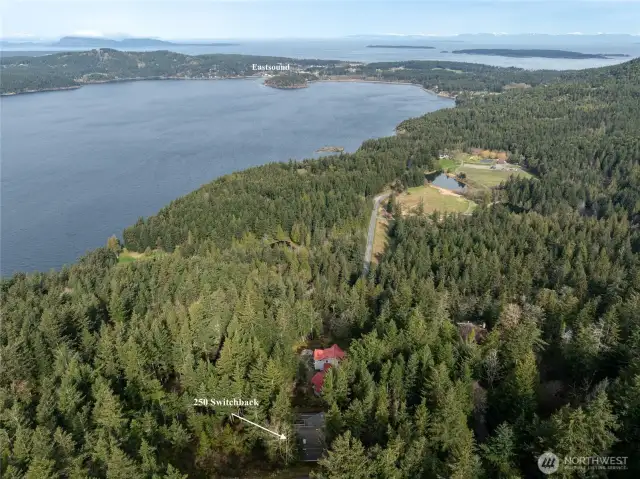 Aerial showing proximity to Eastsound