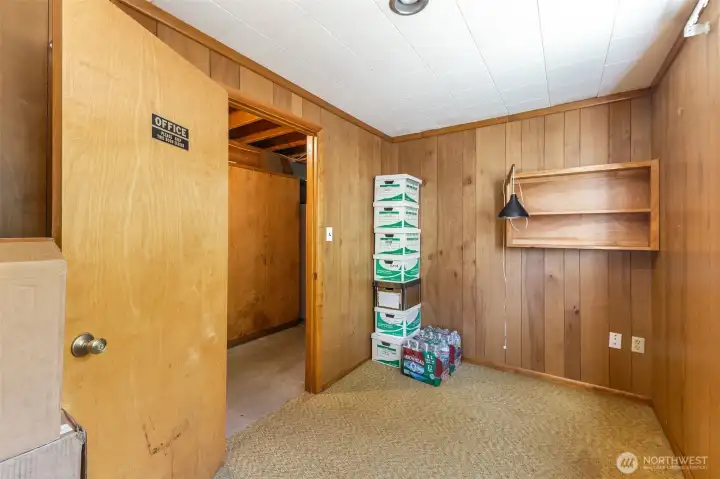 Bonus/Flex room Downstairs