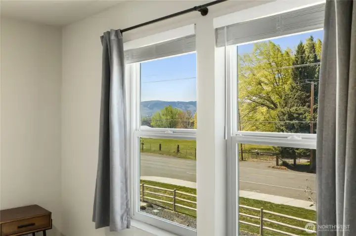 More views from the primary bedroom.