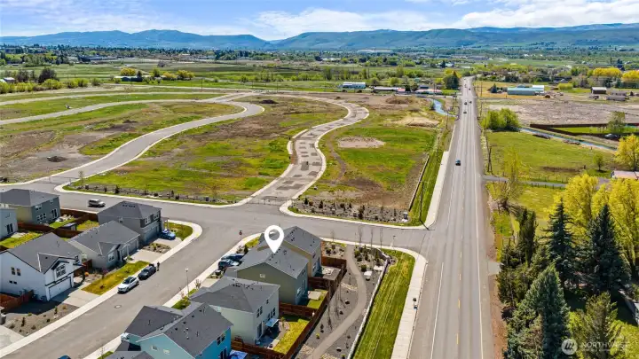 Community amenities include a park, paved roads, sidewalks, walking trails, and streetlights, all just 3.8 miles from CWU, local dining, shops, and endless outdoor recreation.