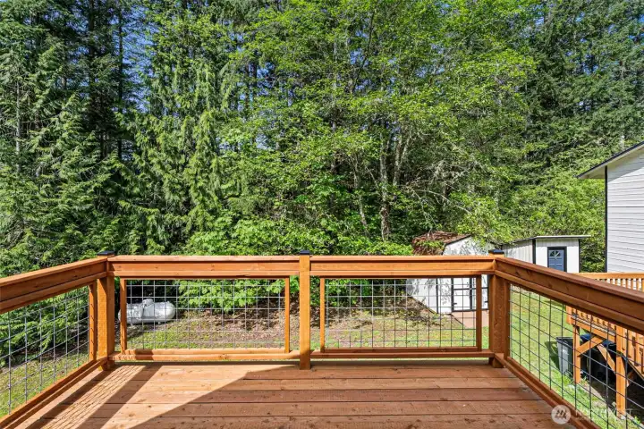 Deck off primary
