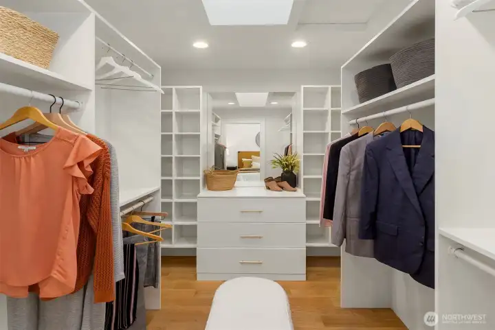 Primary suite walk in closet.