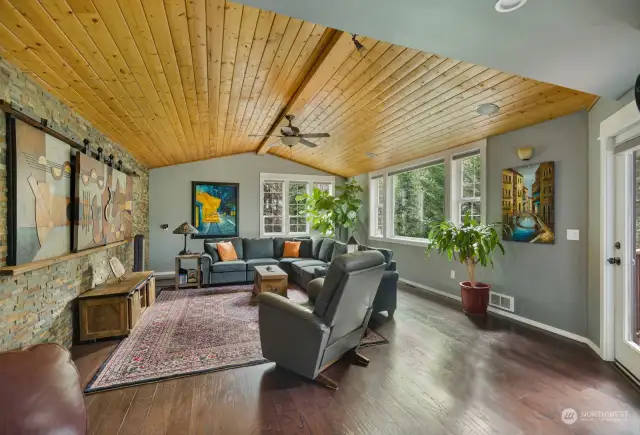 Entertain Northwest Style in this beautifully appointed Family Room.