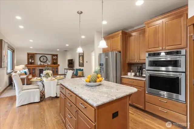 Enough space for all to gather here in the heart of the home!