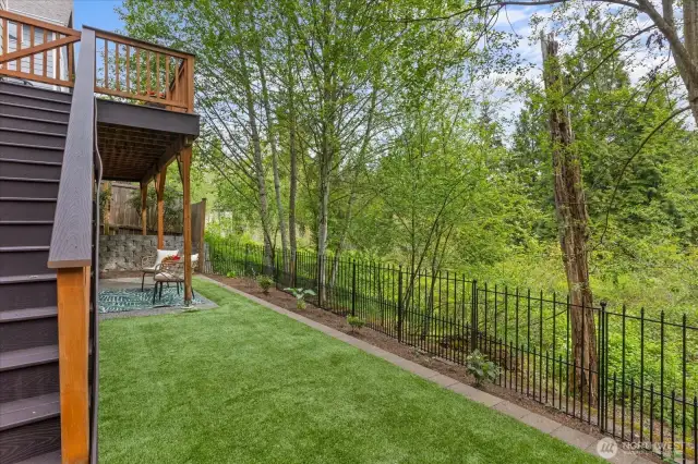 Lush & Low Maintenance provides easy living.