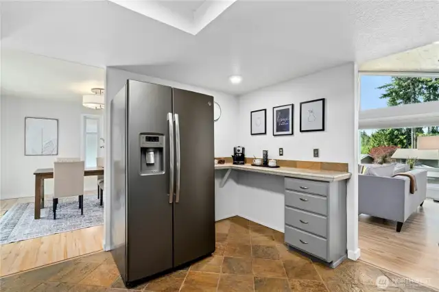 All appliances stay.