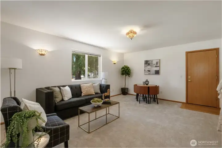 Entry into the large family room.