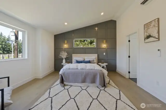 Main bed