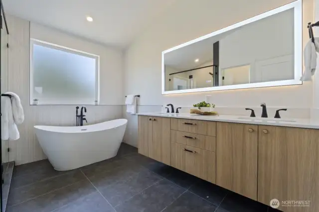 Main Bath